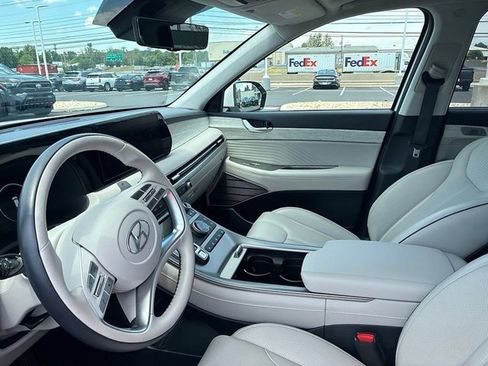 Used 2023 Hyundai Palisade Calligraphy w/ Winter Package AWD/4WD image 23