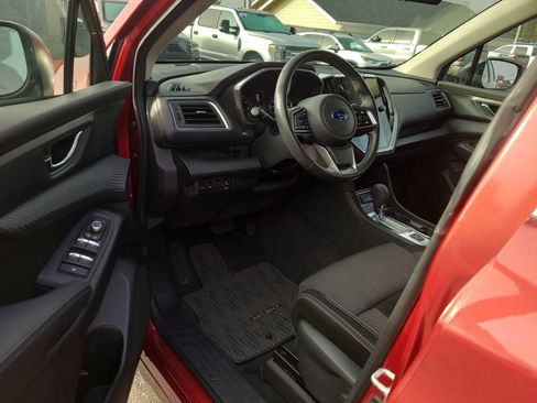 Used 2024 Subaru Ascent Premium w/ Convenience Package image 10