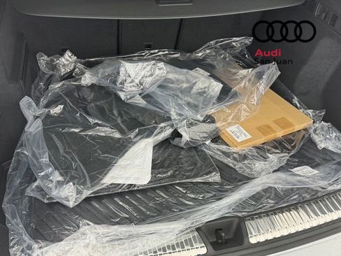 New 2025 Audi SQ5 Premium Plus image 8