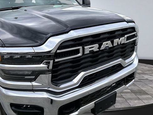 Used 2026 RAM 2500 Big Horn AWD/4WD image 30
