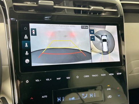 Used 2023 Hyundai Tucson Limited image 14