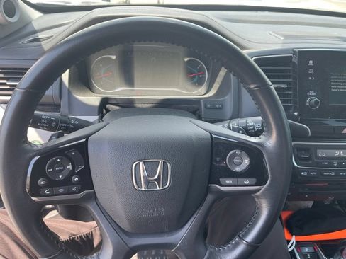 Used 2020 Honda Pilot Touring image 17