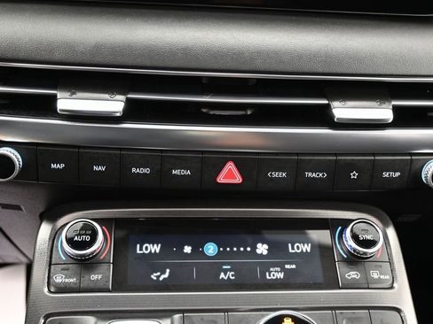 Used 2025 Hyundai Palisade Calligraphy AWD/4WD image 30