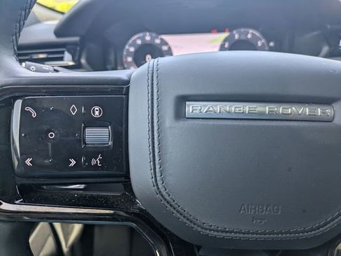 Used 2025 Land Rover Range Rover Velar Dynamic SE AWD/4WD image 16