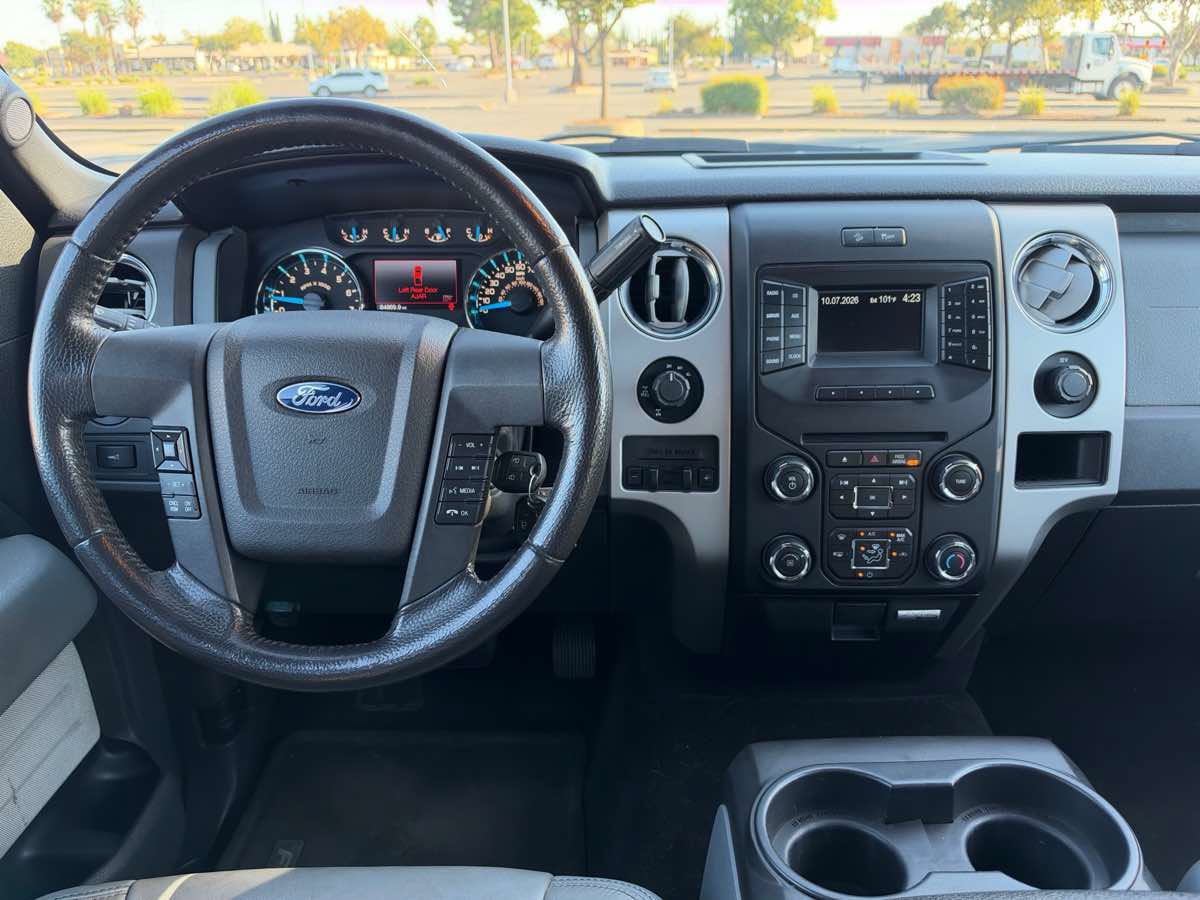 Used 2014 Ford F150 XLT w/ Equipment Group 302A Luxury AWD/4WD image 18