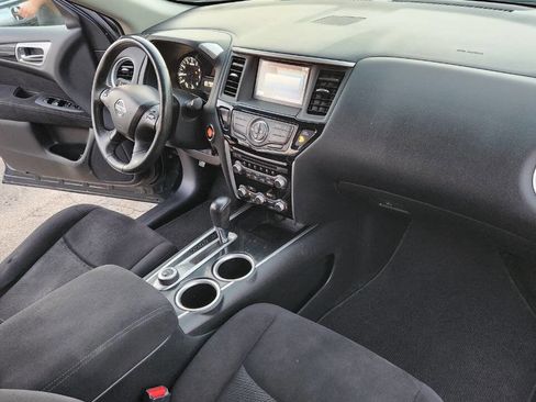 Used 2015 Nissan Pathfinder SV w/ Cargo Package image 43