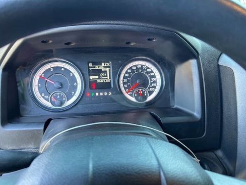 Used 2022 RAM 1500 Tradesman w/ Chrome Appearance Group image 13