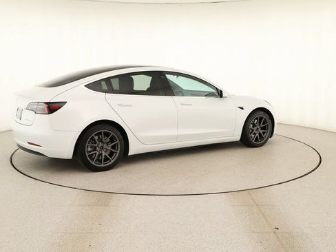 Used 2018 Tesla Model 3 Long Range AWD/4WD image 7