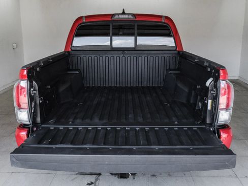 Used 2016 Toyota Tacoma Limited w/ Towing Package RWD image 50