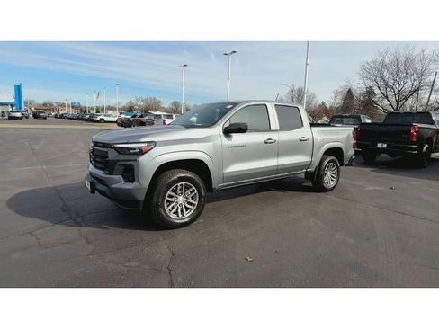 New 2026 Chevrolet Colorado LT w/ LT Convenience Package AWD/4WD image 4