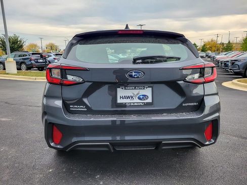 Used 2025 Subaru Impreza 2.0i Sport w/ Popular Package #2 image 5
