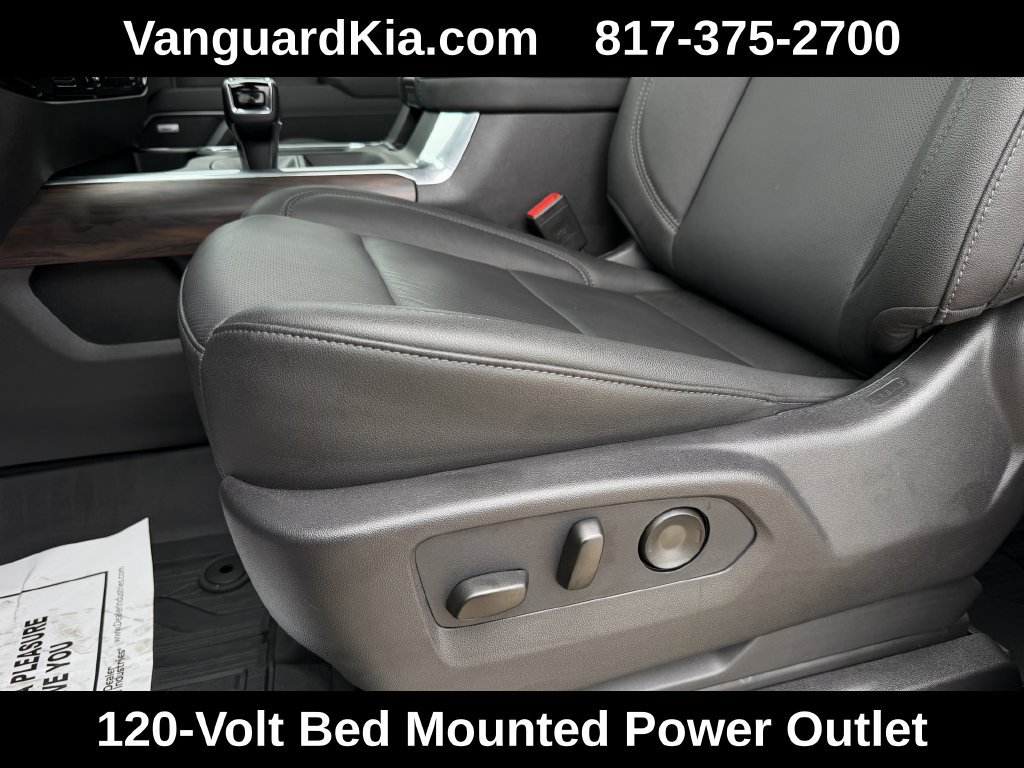 Used 2026 GMC Sierra 1500 SLT AWD/4WD image 32