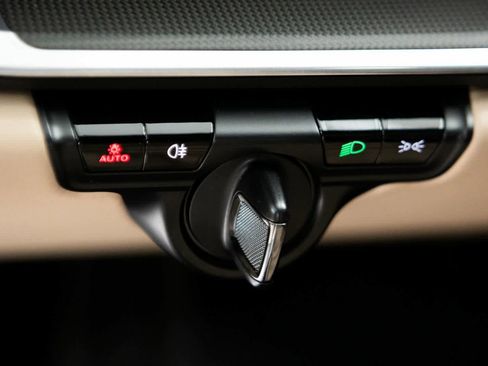 Certified 2021 Porsche 911 Turbo S image 20