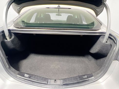 Used 2017 Ford Fusion S w/ Equipment Group 101A image 34