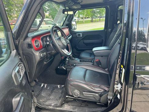 Used 2021 Jeep Wrangler Unlimited Rubicon w/ Steel Bumper Group AWD/4WD image 2