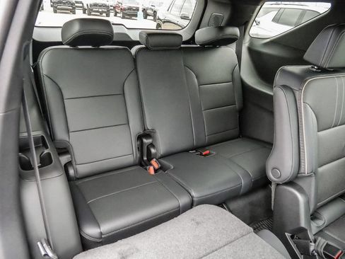 New 2026 Chevrolet Traverse High Country w/ LPO, Floor Liner Package FWD image 80