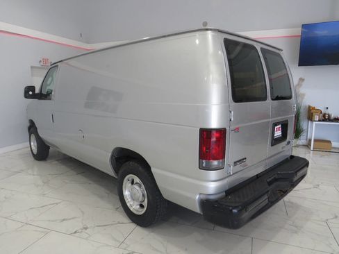 Used 2013 Ford E-150 and Econoline 150 w/ PWR Group image 6