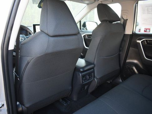 Certified 2024 Toyota RAV4 LE AWD/4WD image 21