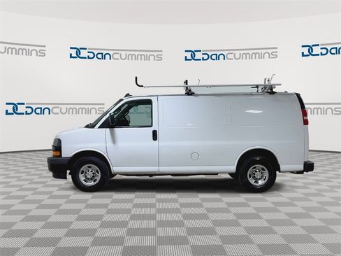 Used 2020 Chevrolet Express 2500 w/ Communications Package image 5