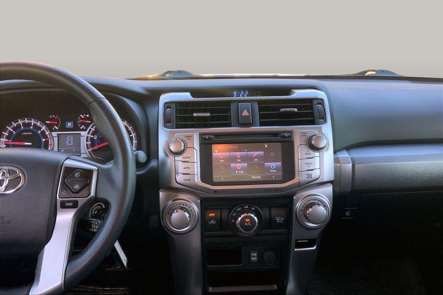 Used 2018 Toyota 4Runner SR5 Premium AWD/4WD image 7