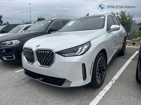 Certified 2025 BMW X3 xDrive30 w/ Premium Package AWD/4WD image 1