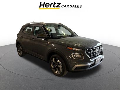 Used 2025 Hyundai Venue SEL