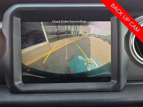 Used 2023 Jeep Wrangler Unlimited Rubicon 4xe w/ Cold Weather Group AWD/4WD image 20