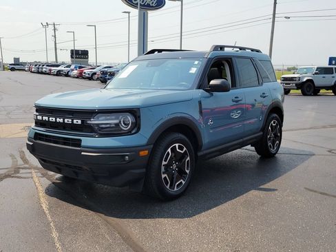 Certified 2023 Ford Bronco Sport Outer Banks w/ Tech Package AWD/4WD image 8