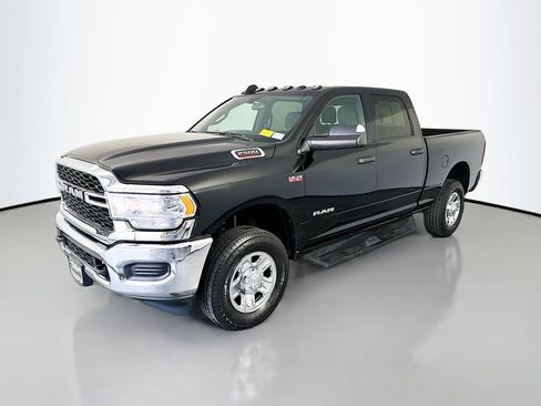 Used 2022 RAM 2500 Tradesman AWD/4WD image 3