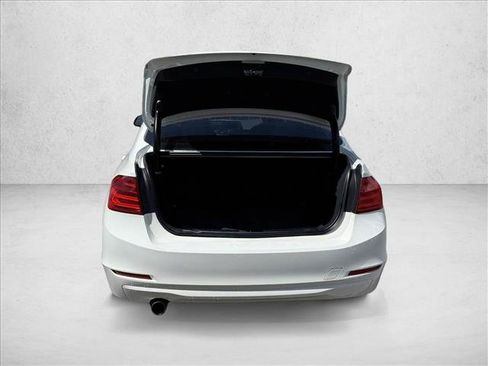 Used 2015 BMW 320i xDrive Sedan AWD/4WD image 7
