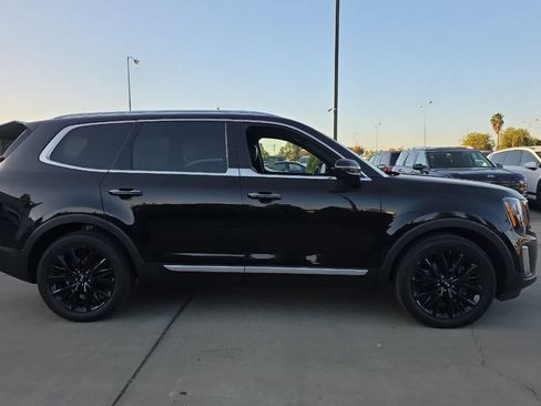 Used 2020 Kia Telluride SX w/ SX Prestige Package AWD/4WD image 9