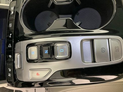 Used 2023 Hyundai Tucson Limited image 21