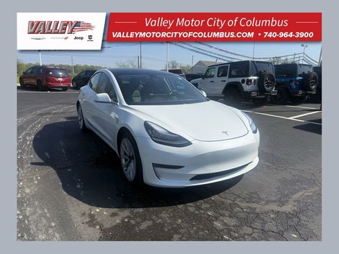 Used 2020 Tesla Model 3 Long Range image 1
