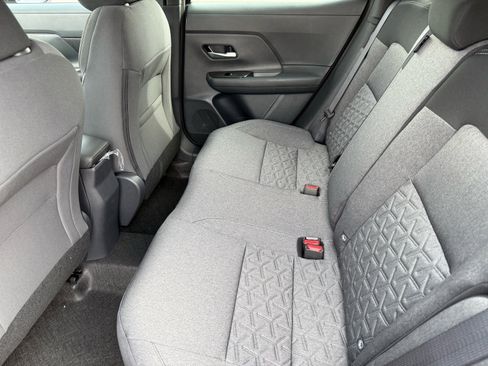 New 2025 Nissan Kicks SV image 15