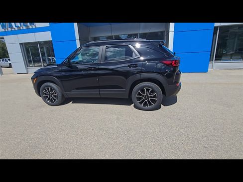 New 2026 Chevrolet TrailBlazer ACTIV w/ Convenience Package image 6