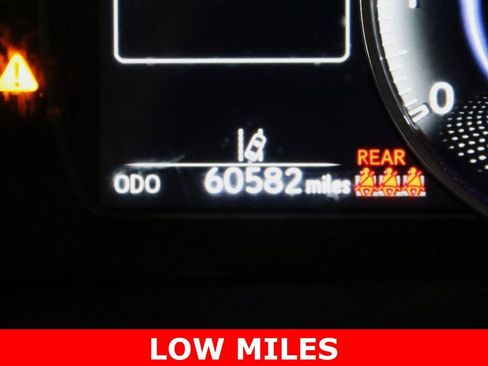 Used 2022 Lexus ES 350 w/ Premium Package image 18