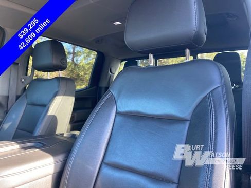 Used 2020 Chevrolet Silverado 1500 LT Trail Boss image 11