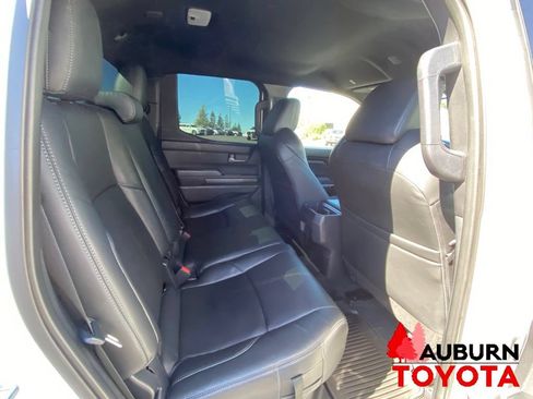 Used 2025 Toyota Tacoma TRD Sport AWD/4WD image 18
