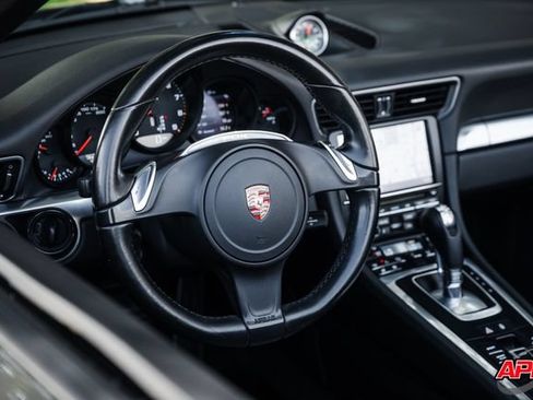 Used 2013 Porsche 911 Carrera RWD image 7