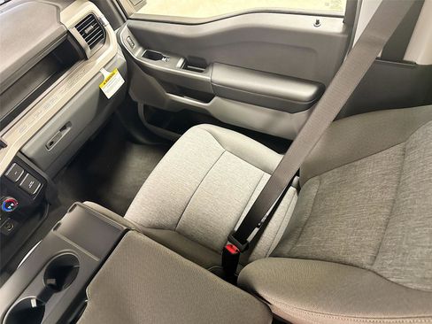 New 2026 Ford F250 XL w/ STX Appearance Package AWD/4WD image 20