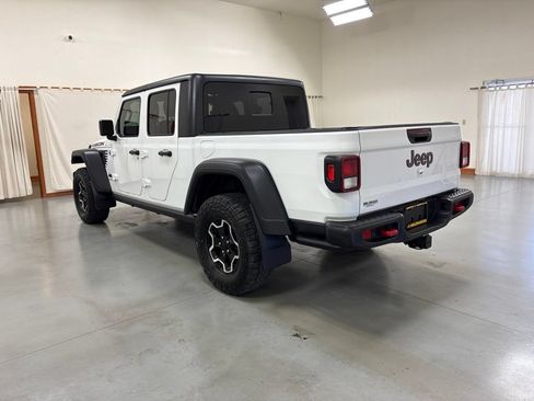 Used 2021 Jeep Gladiator Rubicon w/ Cold Weather Group AWD/4WD image 6