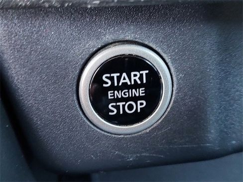 Used 2022 Nissan Rogue SL image 18