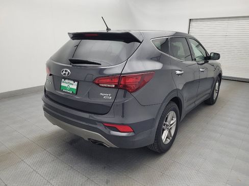 Used 2018 Hyundai Santa Fe Sport image 9