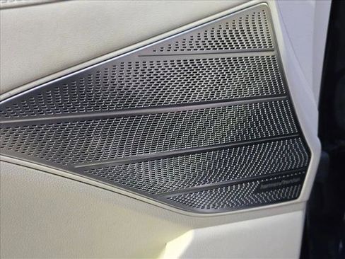 Used 2020 Hyundai Palisade Limited FWD image 9