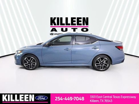 Used 2024 Nissan Sentra SR FWD image 4