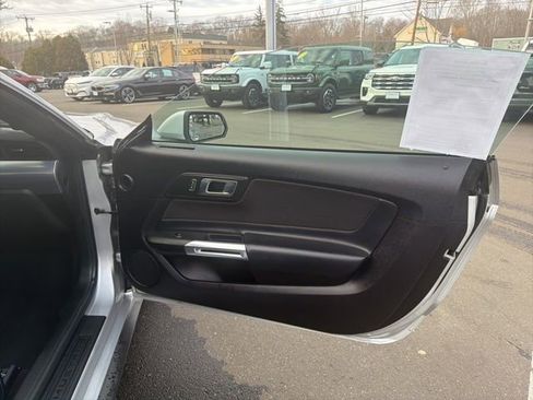 Used 2018 Ford Mustang GT image 15