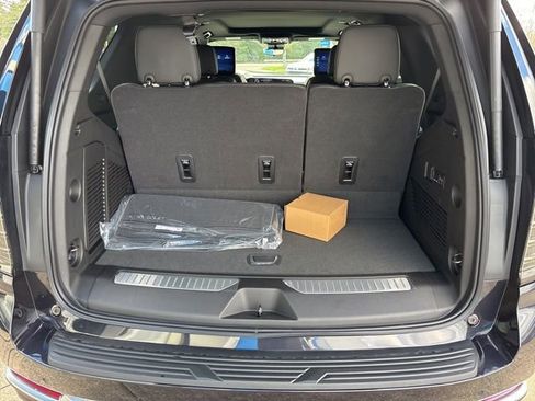 New 2026 Chevrolet Tahoe High Country image 39