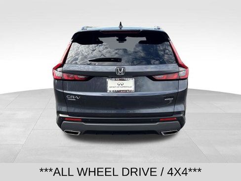 Used 2024 Honda CR-V Sport Touring image 4