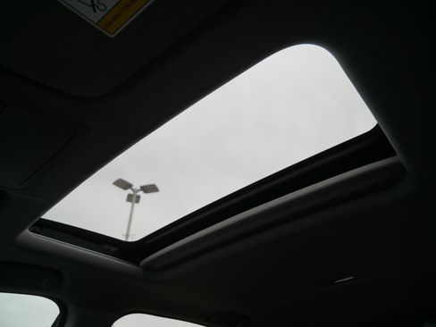 Used 2020 Honda CR-V EX-L image 32