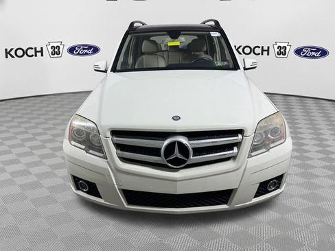 Used 2011 Mercedes-Benz GLK 350 4MATIC image 2